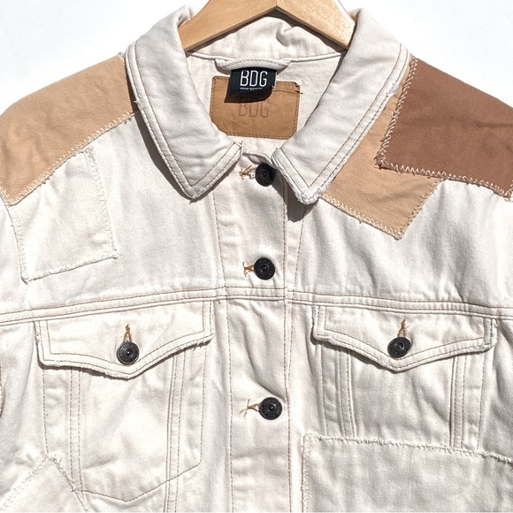 BDG Patchwork Denim Oversized Trucker Jacket Off White Tan. Size Medium. - Picture 5 of 13